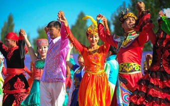 �½����ԳǾٰ조��ɽ�Ļ����μ���ϵ�л��