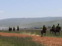 ����ɽ�������������������ɽ�¾��С�