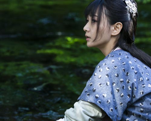 《江湖论剑实录》迎战暑期档 潘之琳古装造型曝光”