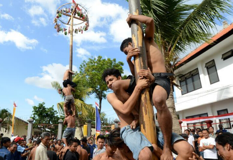 ӡ�������μ����˱�����ף�����ա�