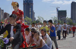 �����ֱ������� ���������ֳ�ϲӭ���