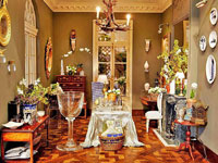 英艺术家百万元打造微型复古玩具房”