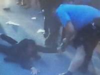 网曝陕西神木城管疯狂殴打女商贩 用脚狠踹其头部(组图)”