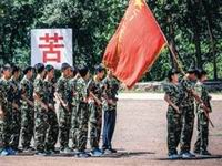 湖南龙山学生抗议军训冲突公告与事实不符 未提教官喝酒(组图)”