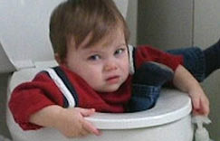 父母网晒自家孩子被卡囧图 引网友围观(组图)”