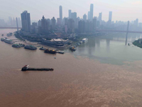 长江重庆段迎秋汛”