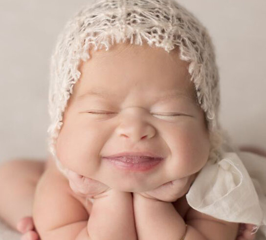 英摄影师抓拍婴儿酣睡萌照(高清组图)”