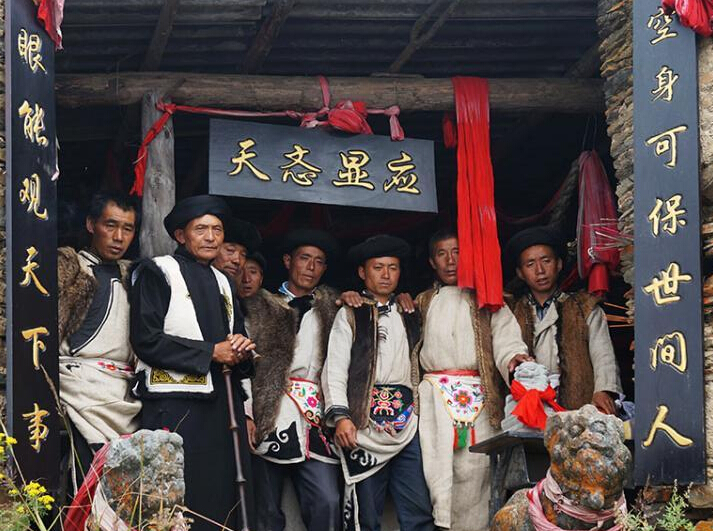 ̽���Ĵ����ع�Ǽ�����صġ���ʯ������