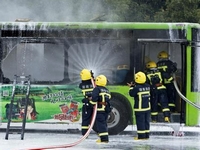 ��ɳ������ͨ���ַ������� ���������ճɹǼܡ�