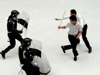 �Ϸʾٰ�ͻ���¼�����������