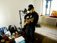 �������к������Ҿ�����������ĵط���ӵ������