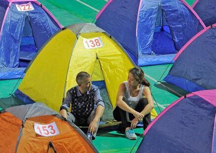 ����ѧ������ͷס�����塱ӭ������