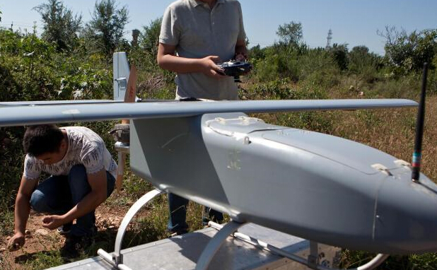 ���������������˻��Ա���ɽ�����в鶾��