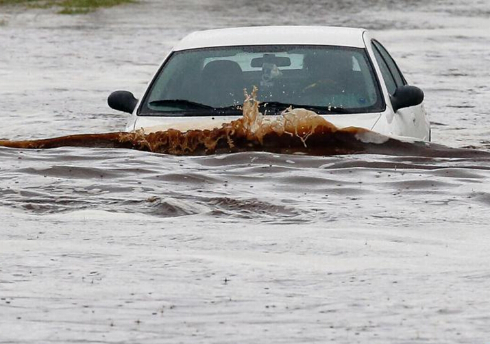 ������ɣ���ݱ����º�ˮ���� �����䡰�δ�����������ͼ����