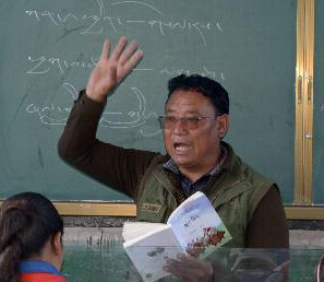 ���ز��������м����ν�ʦ34�겻�����߽�̨��