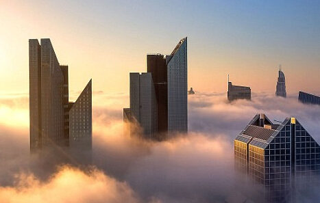 ʵ�ĵϰ�Ħ���¥�����С�Ư�����𺳳�����