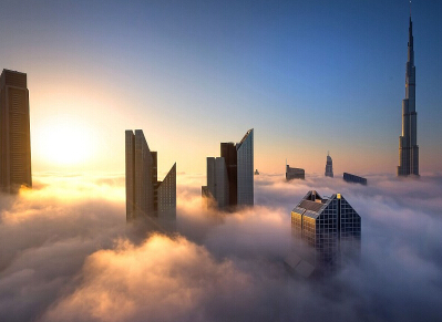 ����Ӱʦ����ϰ�Ħ���¥�����С�Ư�����𺳳���(������ͼ)��