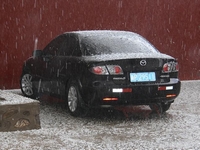 �½����ϲ���ǡ�س�ͻ������ �ܶ����꺱����