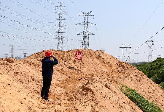 ��ѹ����Υ�����ؽ��������