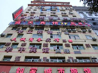 �人ĳ��У���֡��������á� һ��¥10��ұ��ݡ�