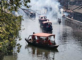 ������²μ��Ϻ�ˮ���䡱