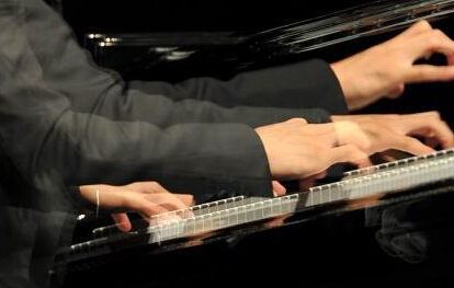 “钢琴王子”李云迪亮相江西南昌”