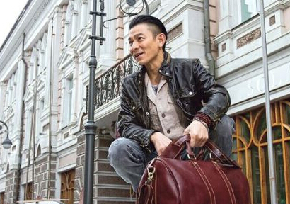 刘德华自称周星驰粉丝:每部电影至少看20次(图)”