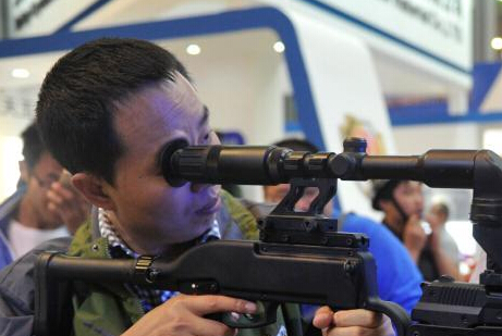 北方国际警用装备博览会 防暴处突装备受关注”