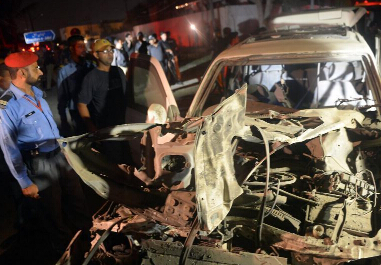 �ͻ�˹̹һ���������ⱬըϮ�� ����3������(������ͼ)��