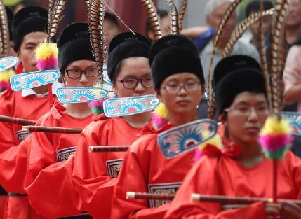 �Ͼ����з¹ż�����ӵ���2565���ꡱ