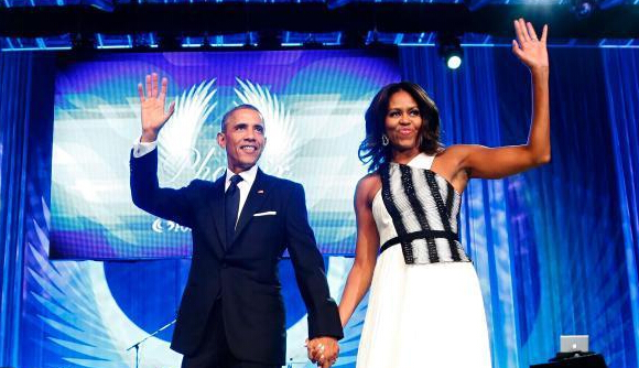 �°�����ǣ�ֳ�ϯ�佱���� ��Ъ��ʢװ���ࡱ