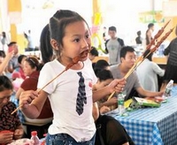 �ɶ���ʳ���ϵġ��Ի��������ࡱ