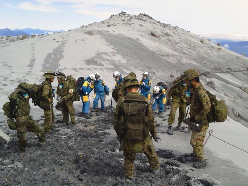 �ձ���ɽ�緢��Ԯ�������� ����16��ʧ�١�