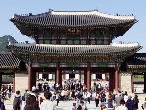 �׶��������ο��ڶࡱ