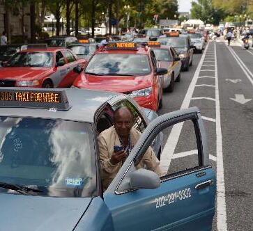 ������ʢ�ٳ��⳵˾���չ����ƴ�������