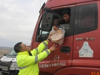 �½�30���������11�����Ϯ��6�˱�Ӫ�ȡ�