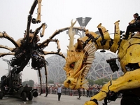 �����������ݡ���������ս��֩�롱��