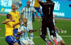 ����2��0սʤ����͢����������������������