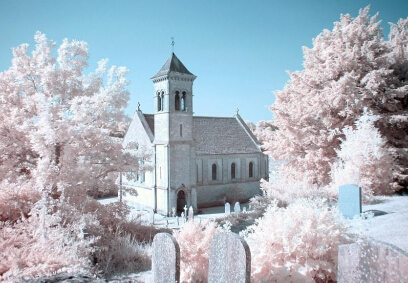 Ӣ����Ӱ�����߽��������˾�չ����������