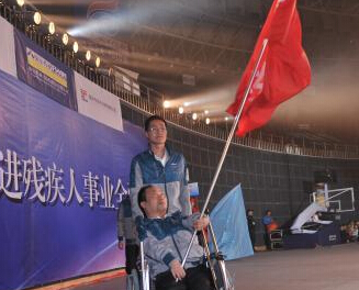 ��������м����˶��ῪĻ �˶�Ա�����׷����ࡱ