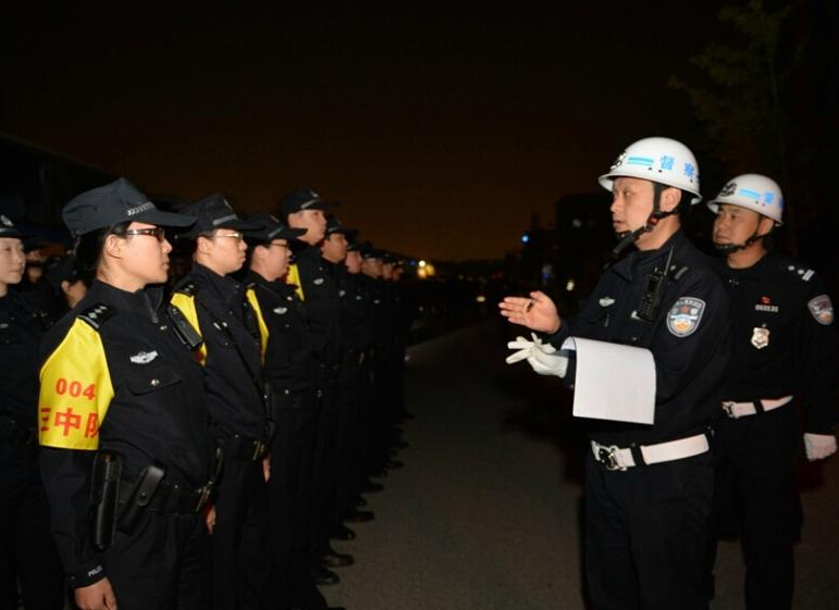 �����������з���սѵ����������