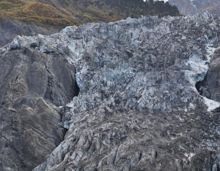 ����÷��ѩɽ��������������