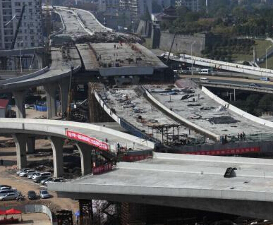 ��ִ��ųɹ���ת�塱��Խ������·��