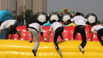 ���칤�̴�ѧ�ٰ조Ȥζ�˶��ᡱ��