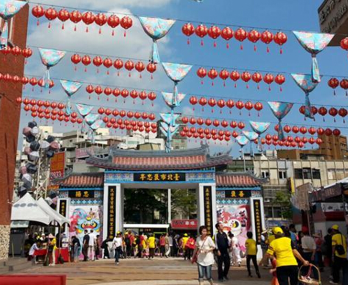 ��Ӣ�Ųμ�̨���ͼ��Ļ������껪����