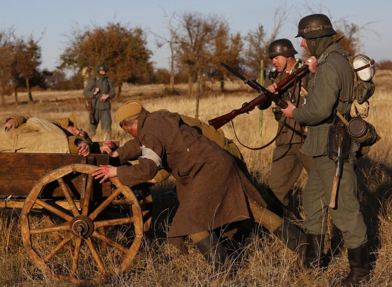 ����˹���ֶ�ս�ɴ⼯��Ӫ���� ������������ʿ����