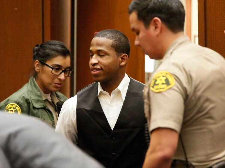 �ϼӴ�ǹɱ����һ�����˽������С�