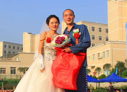 ���ӷ�������Ů�Ѳ��벻�� ����������