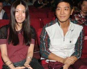 TVB二线男星娶5亿身家落选港姐 晒喜糖秀幸福”