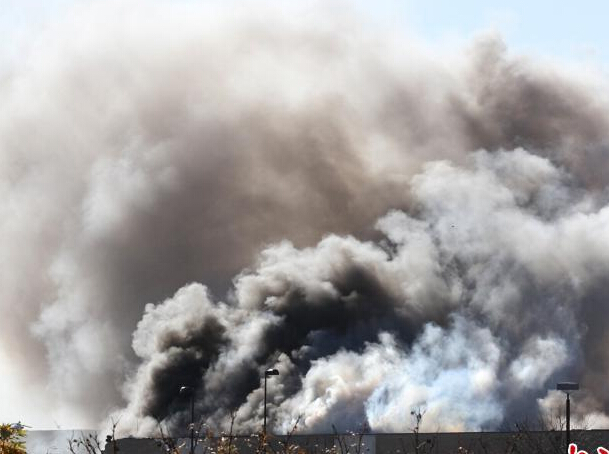 ������˹��һС�ͷɻ�ײ�ϻ���������